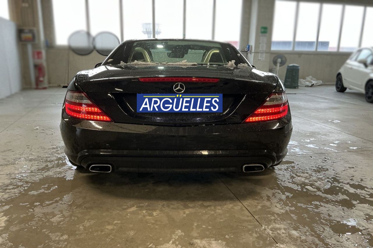 Mercedes Benz SLK 250 AMG Line 205cv