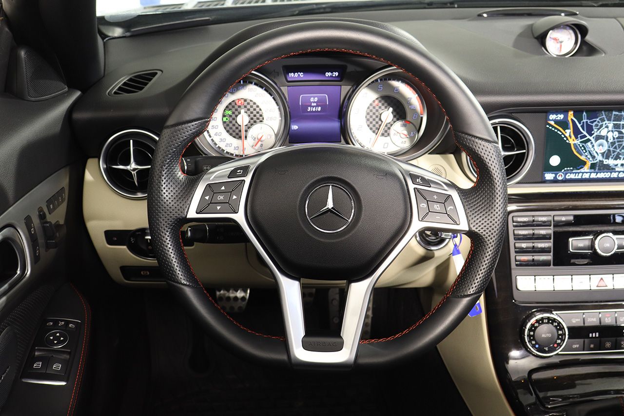 Mercedes Benz SLK 250 AMG Line 205cv