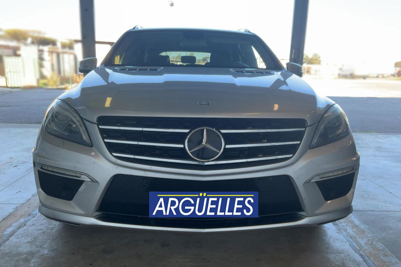 Mercedes Benz ML 63 AMG Performance 4Matic 525cv