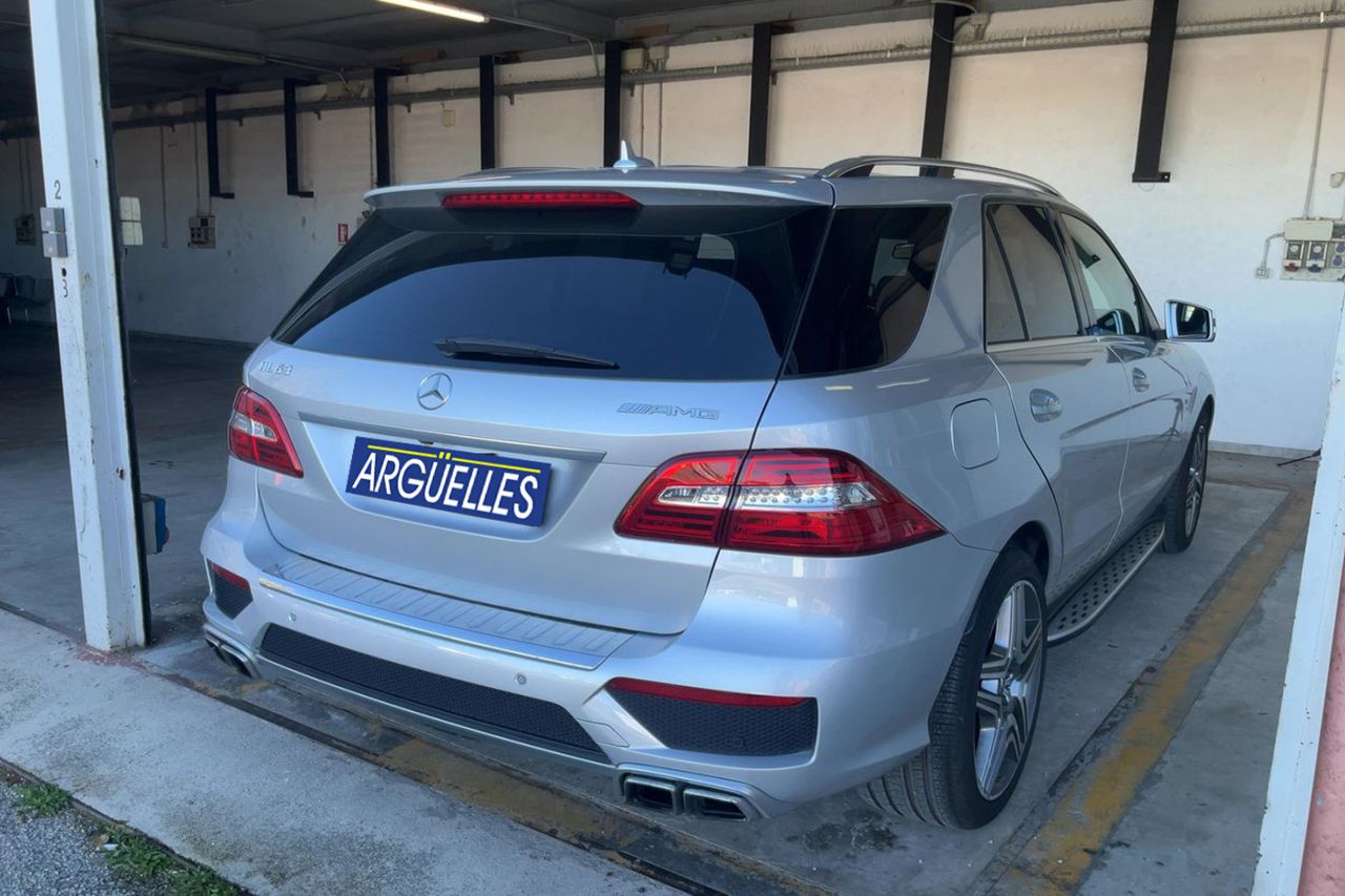 Mercedes Benz ML 63 AMG Performance 4Matic 525cv