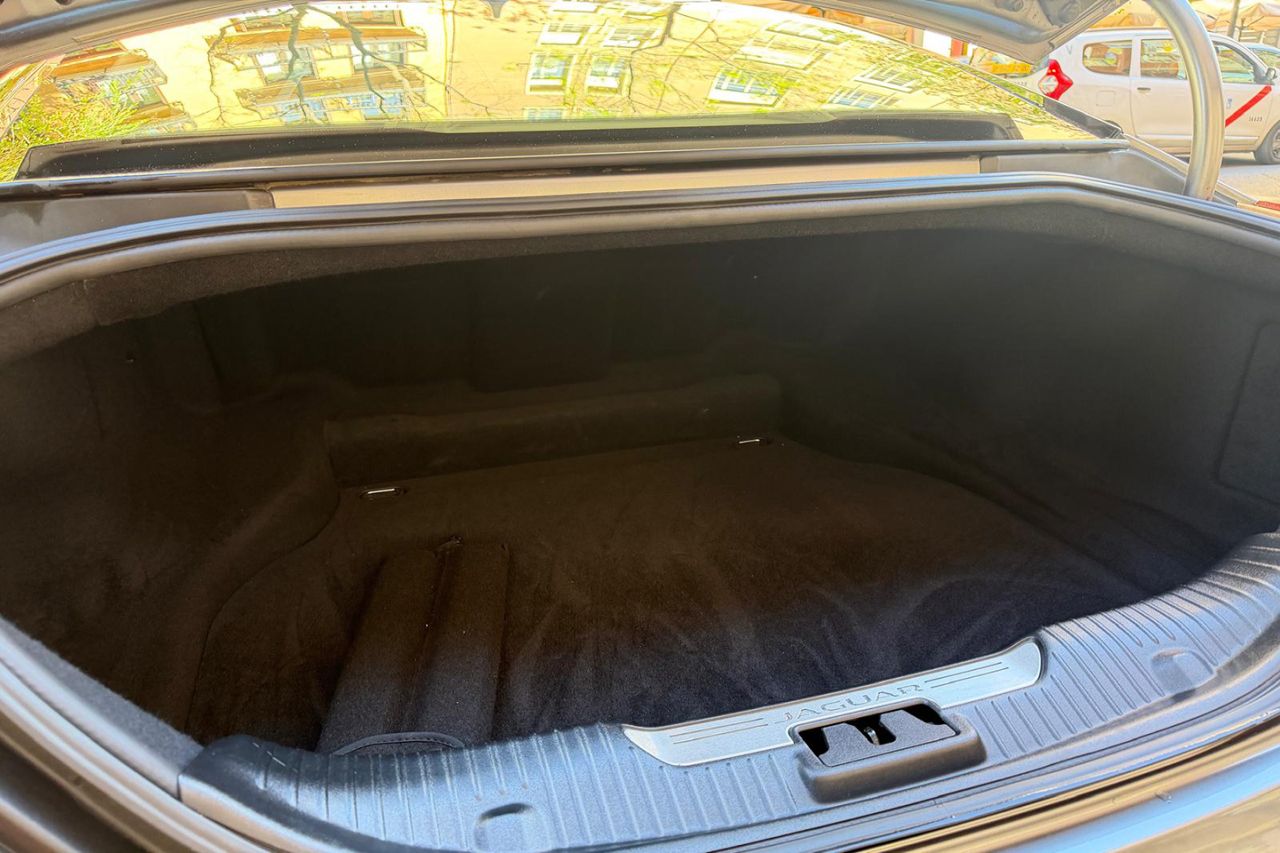 Jaguar XJ 3.0 V6 SC Premium Luxury AWD