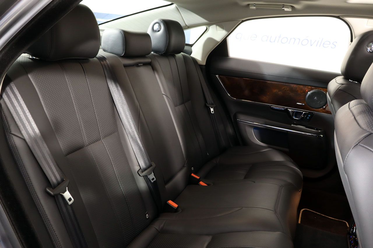 Jaguar XJ 3.0 V6 SC Premium Luxury AWD