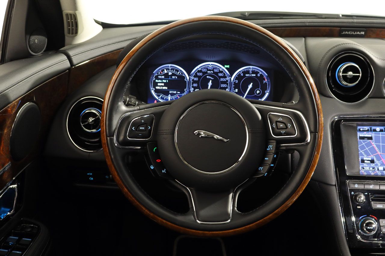 Jaguar XJ 3.0 V6 SC Premium Luxury AWD