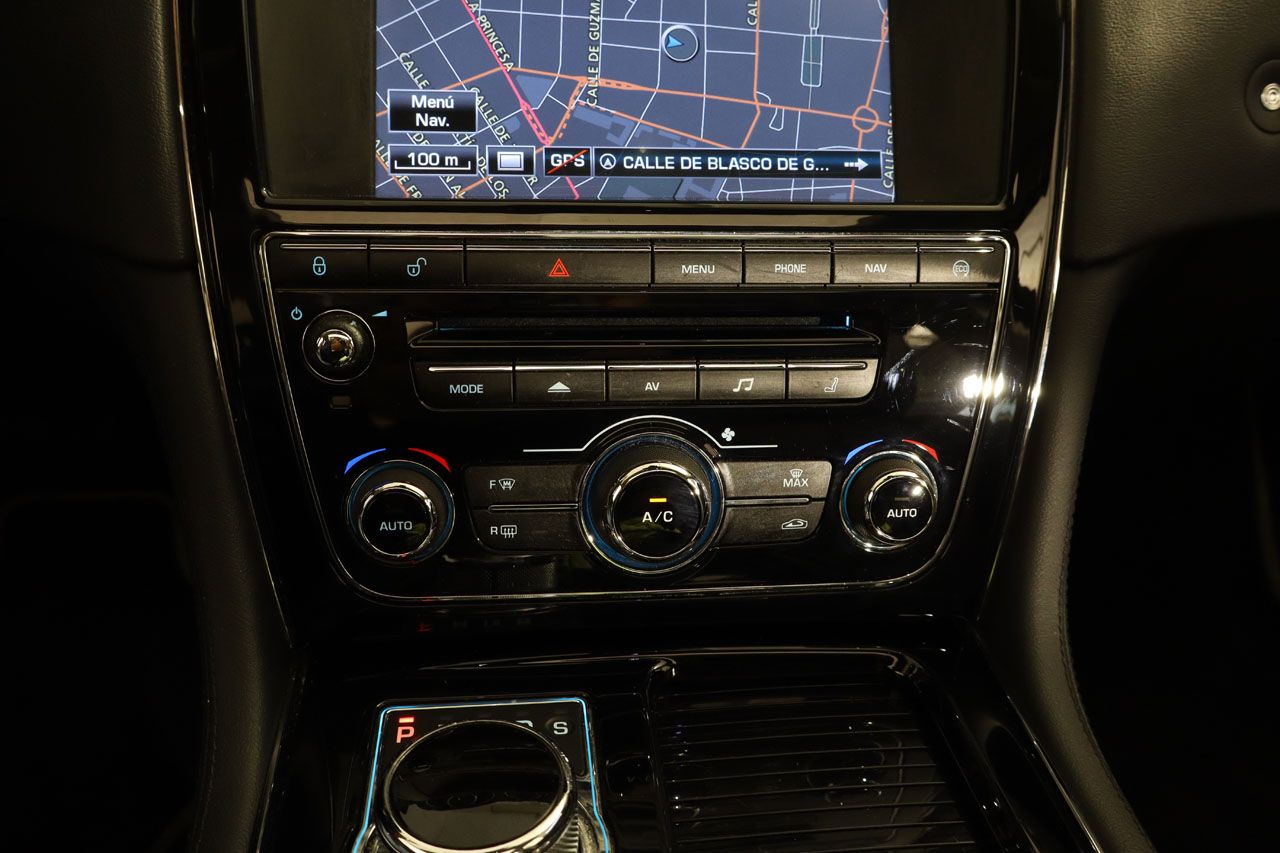 Jaguar XJ 3.0 V6 SC Premium Luxury AWD