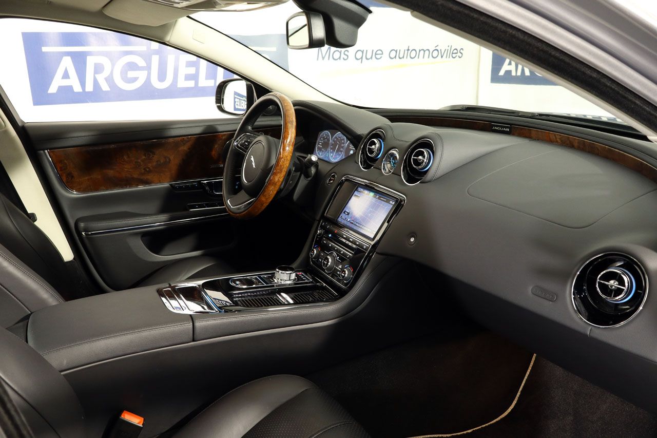 Jaguar XJ 3.0 V6 SC Premium Luxury AWD