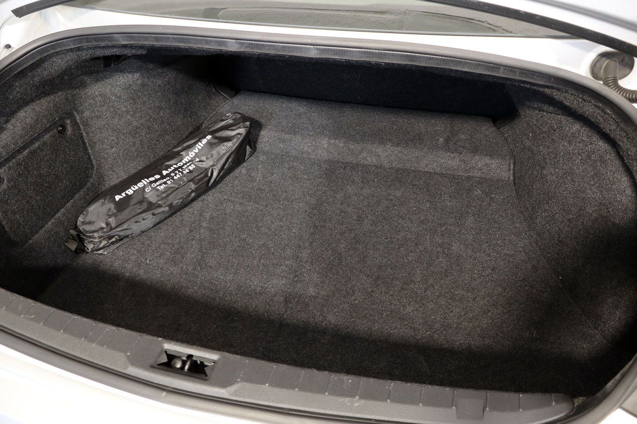 Infiniti Q60 2.0 Coupe Premium 211cv
