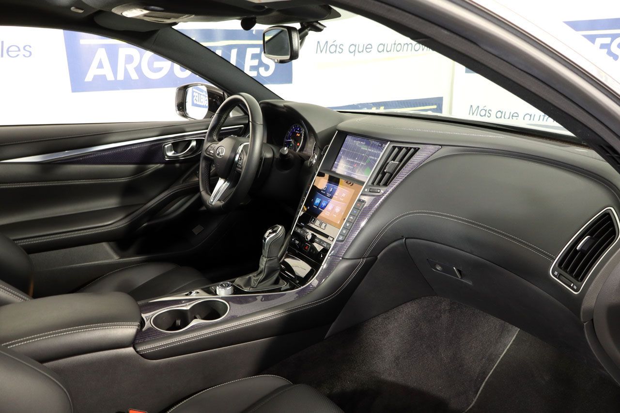 Infiniti Q60 2.0 Coupe Premium 211cv