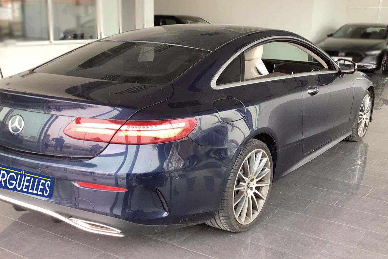 Mercedes Benz E 400 Coupe AMG Line 4Matic 333cv