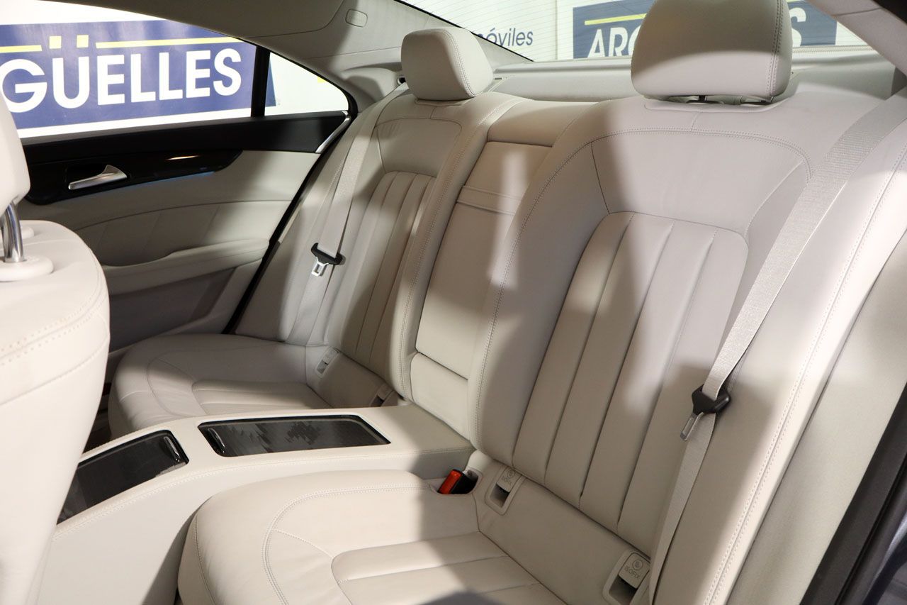 Mercedes Benz Clase CLS 400 AMG Line 333cv