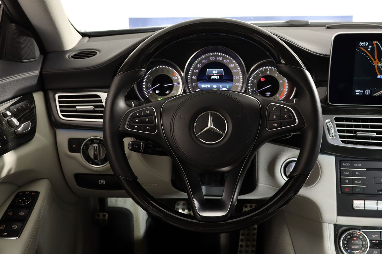 Mercedes Benz Clase CLS 400 AMG Line 333cv