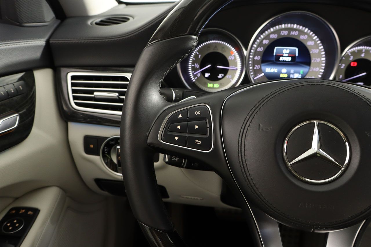Mercedes Benz Clase CLS 400 AMG Line 333cv