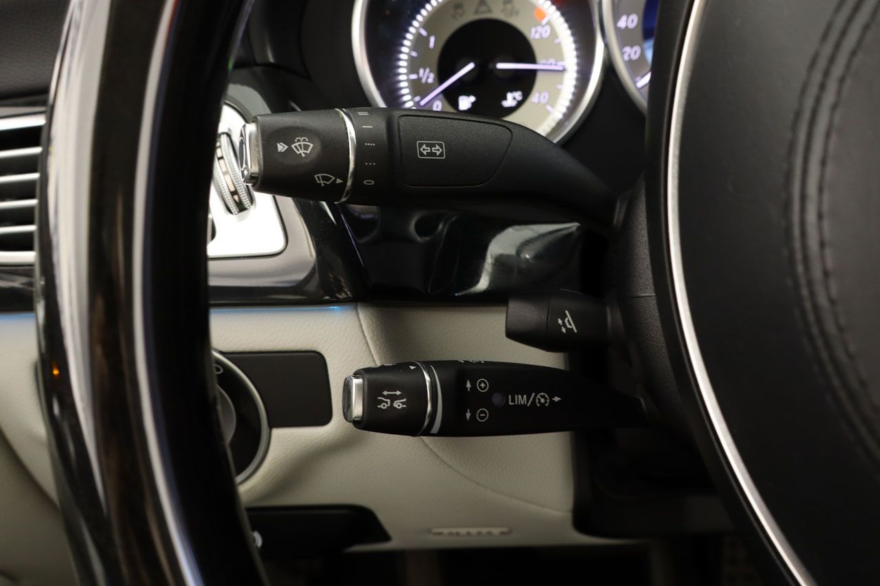 Mercedes Benz Clase CLS 400 AMG Line 333cv