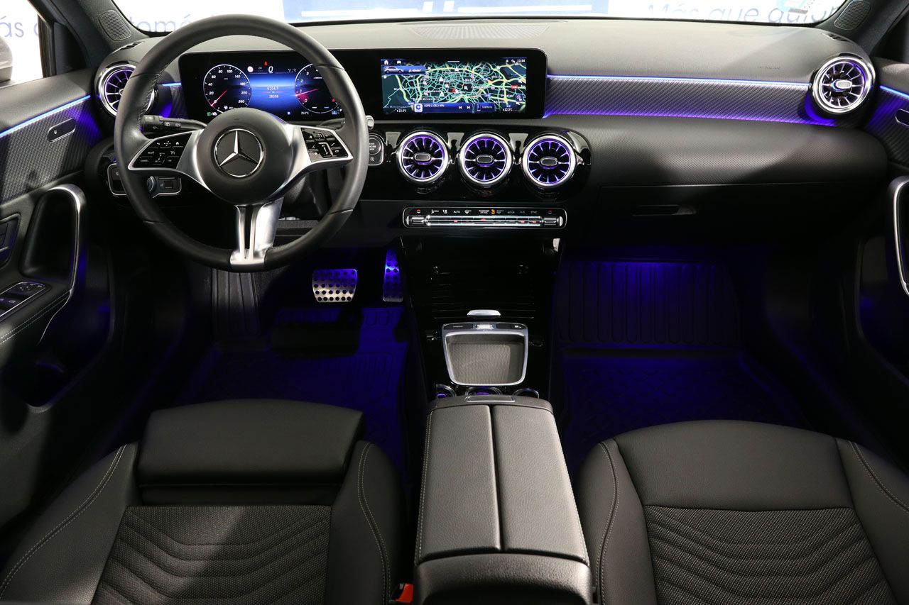 Mercedes Benz A 200 Mild Hybrid 163cv