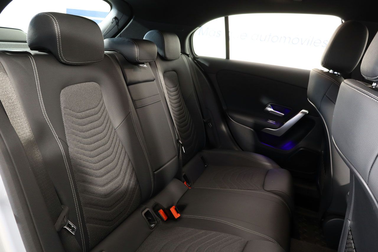 Mercedes Benz A 200 Mild Hybrid 163cv