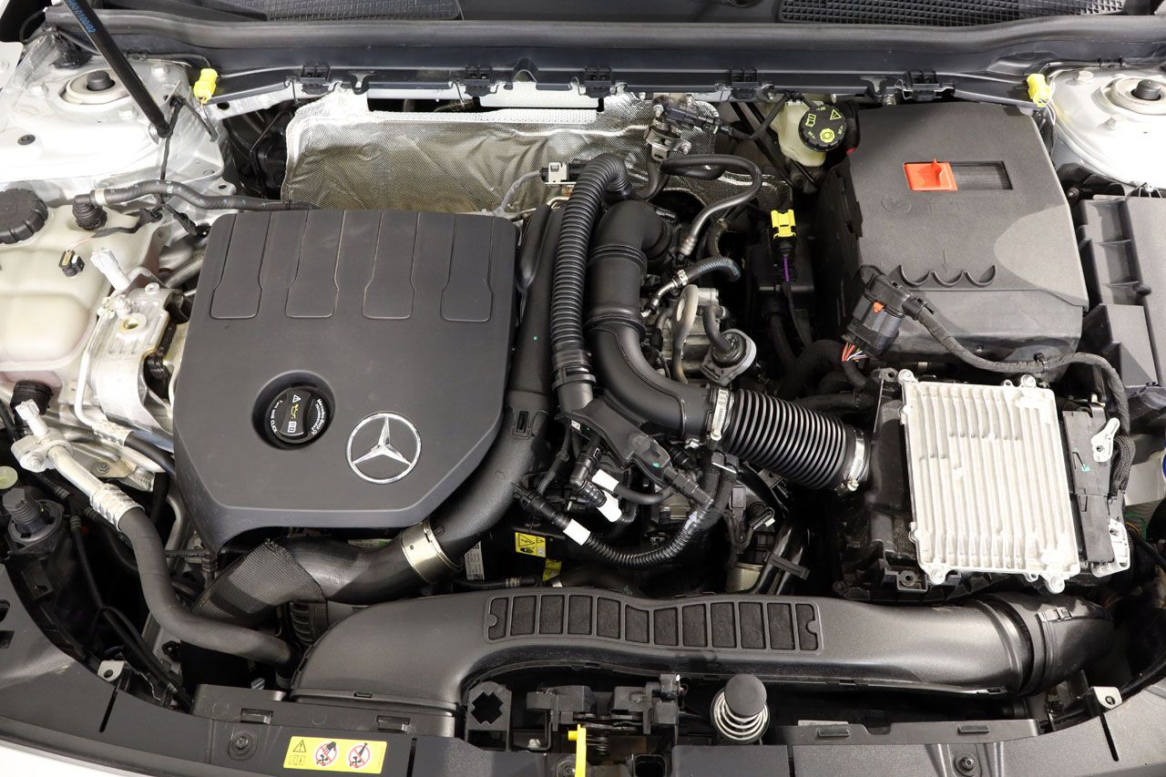 Mercedes Benz A 200 Mild Hybrid 163cv