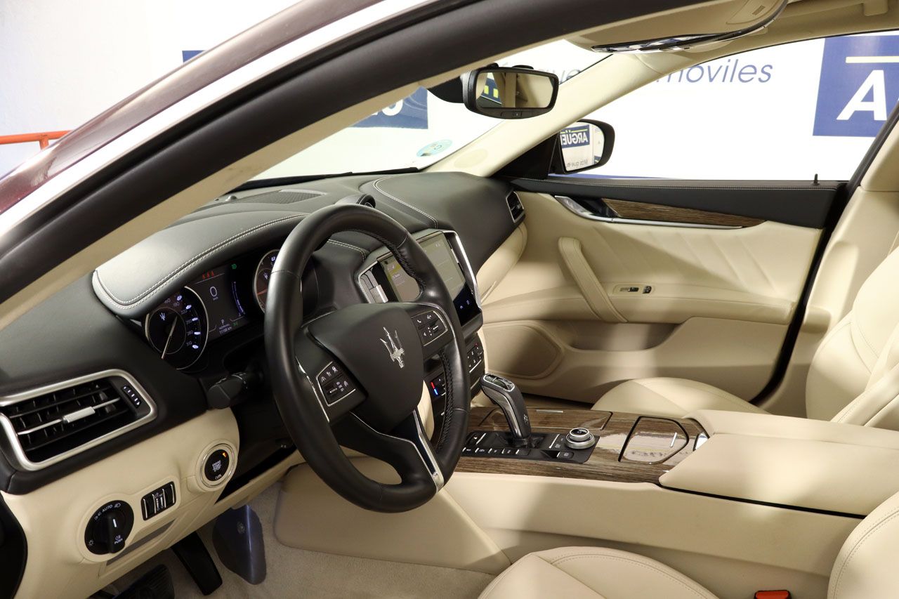 Maserati Ghibli S Q4 GranLusso 430cv