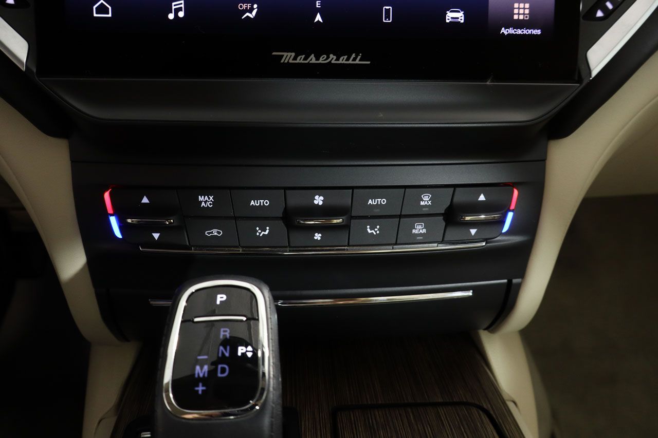 Maserati Ghibli S Q4 GranLusso 430cv
