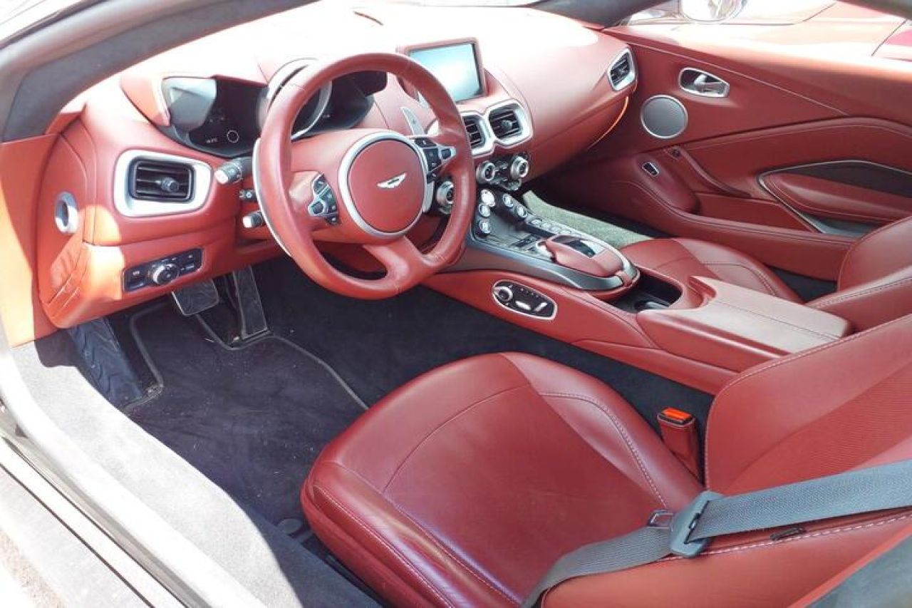 Aston Martin Vantage 4.0 V8 Roadster 510cv