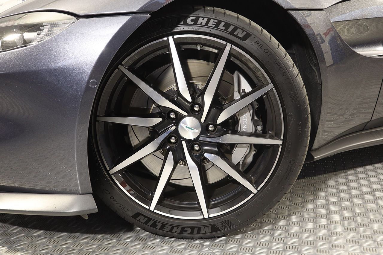 Aston Martin Vantage 4.0 V8 Roadster 510cv