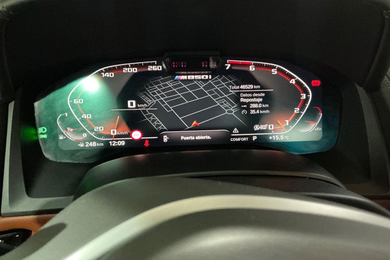 BMW M 850i xDrive Coupe 530cv
