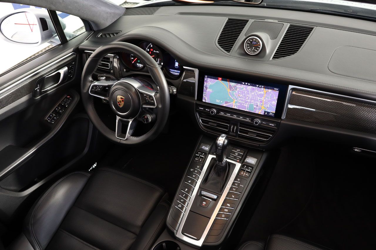 Porsche Macan Turbo SportDesign 440cv