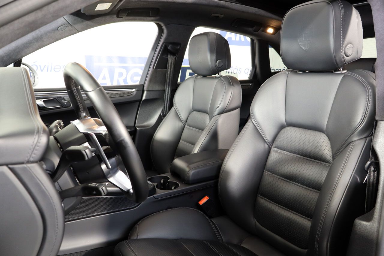 Porsche Macan Turbo SportDesign 440cv