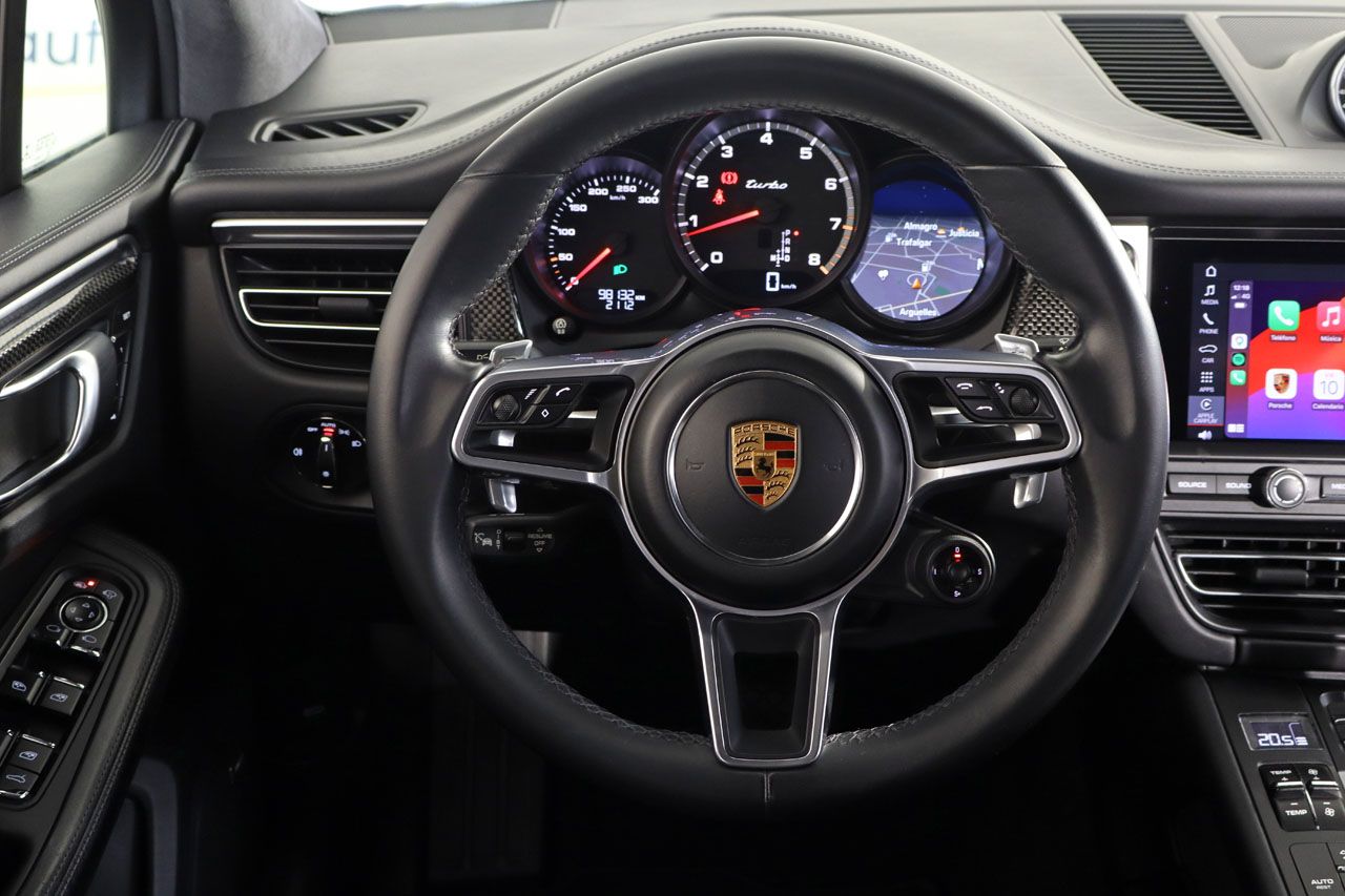 Porsche Macan Turbo SportDesign 440cv
