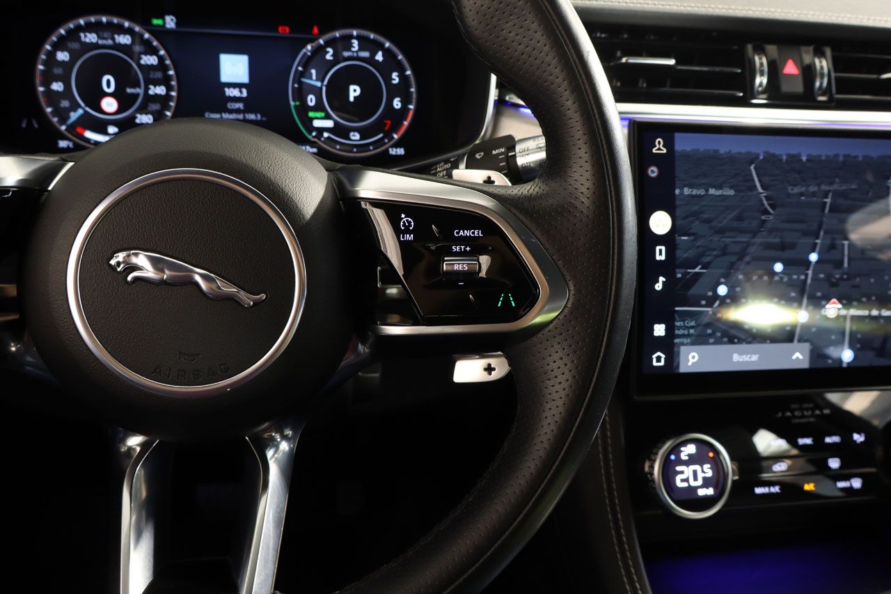 Jaguar F PACE 2.0 I4 PHEV R Dynamic S AWD 404cv