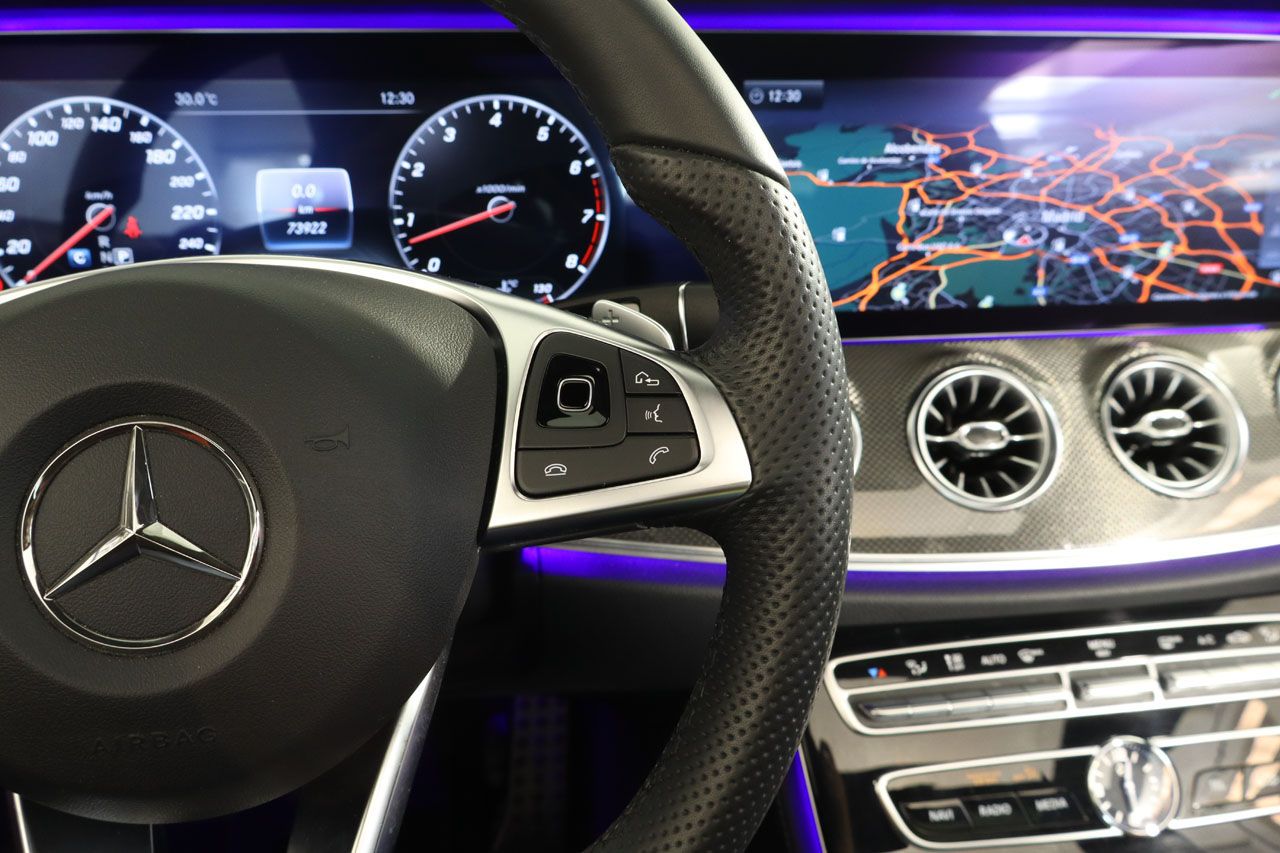 Mercedes Benz E 400 Coupe AMG Line Premium Plus 4Matic 333cv