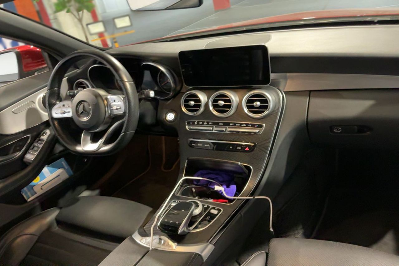 Mercedes Benz Clase C 200 Cabrio AMG Line 197cv