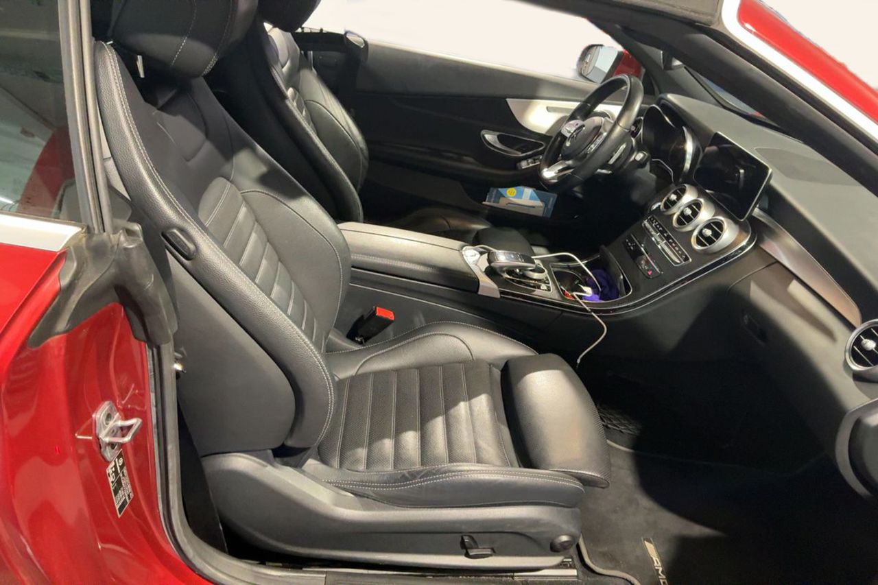 Mercedes Benz Clase C 200 Cabrio AMG Line 197cv