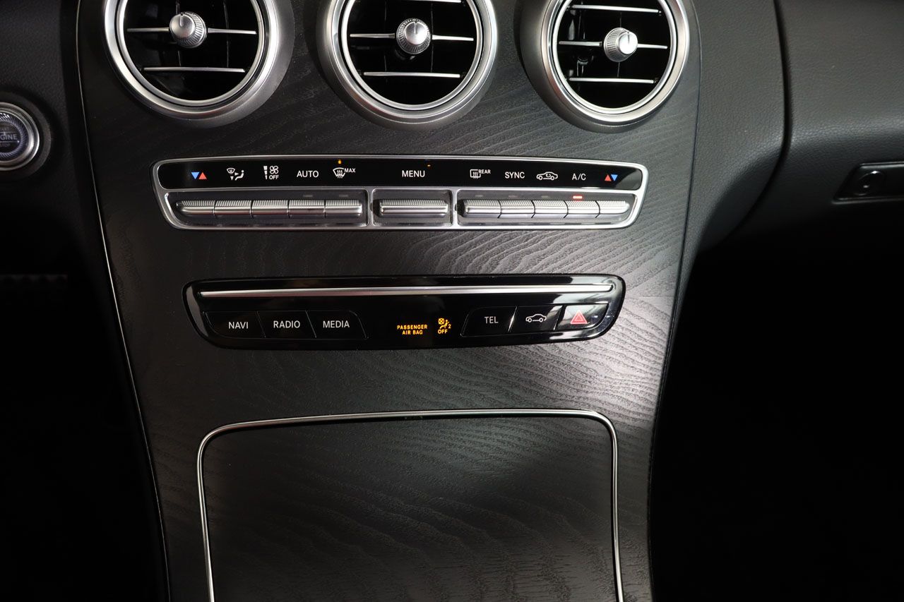 Mercedes Benz Clase C 200 Cabrio AMG Line 197cv