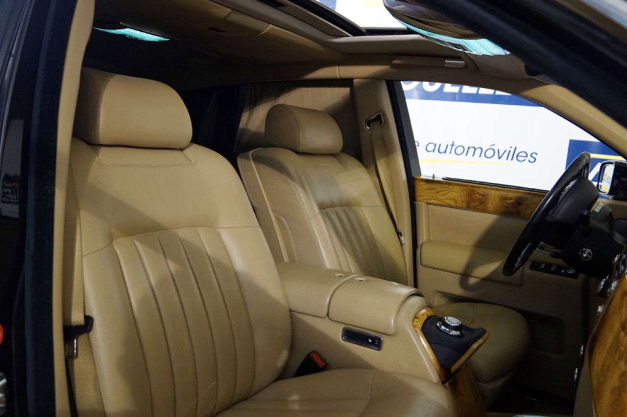 Rolls Royce Phantom 6.7 V12 453cv