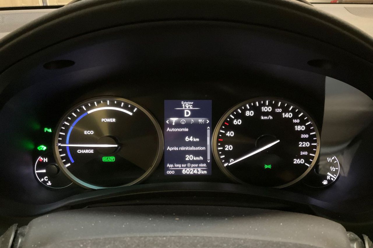 Lexus NX 300h Luxury 4WD 197cv