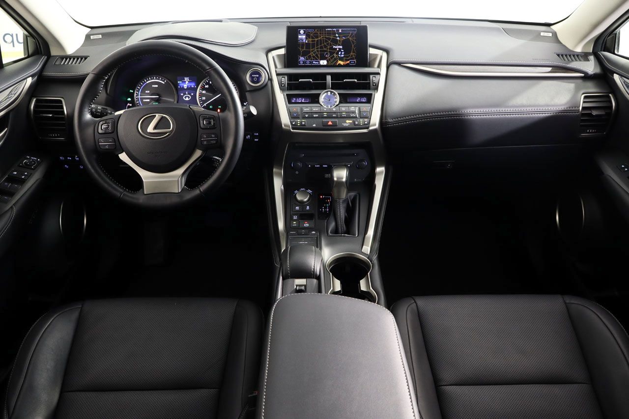 Lexus NX 300h Luxury 4WD 197cv