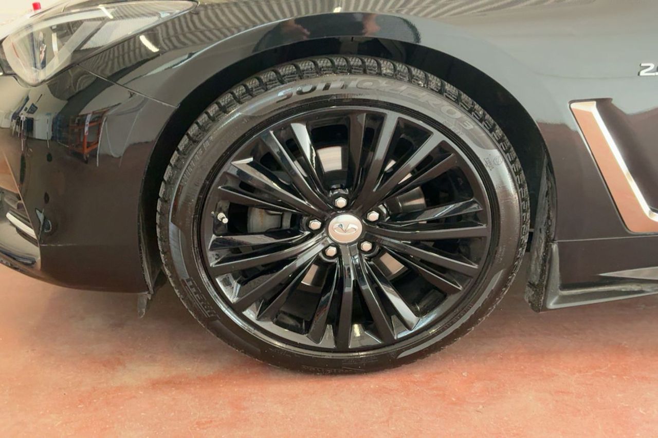 Infiniti Q60 2.0 Coupe Sport Auto 211cv