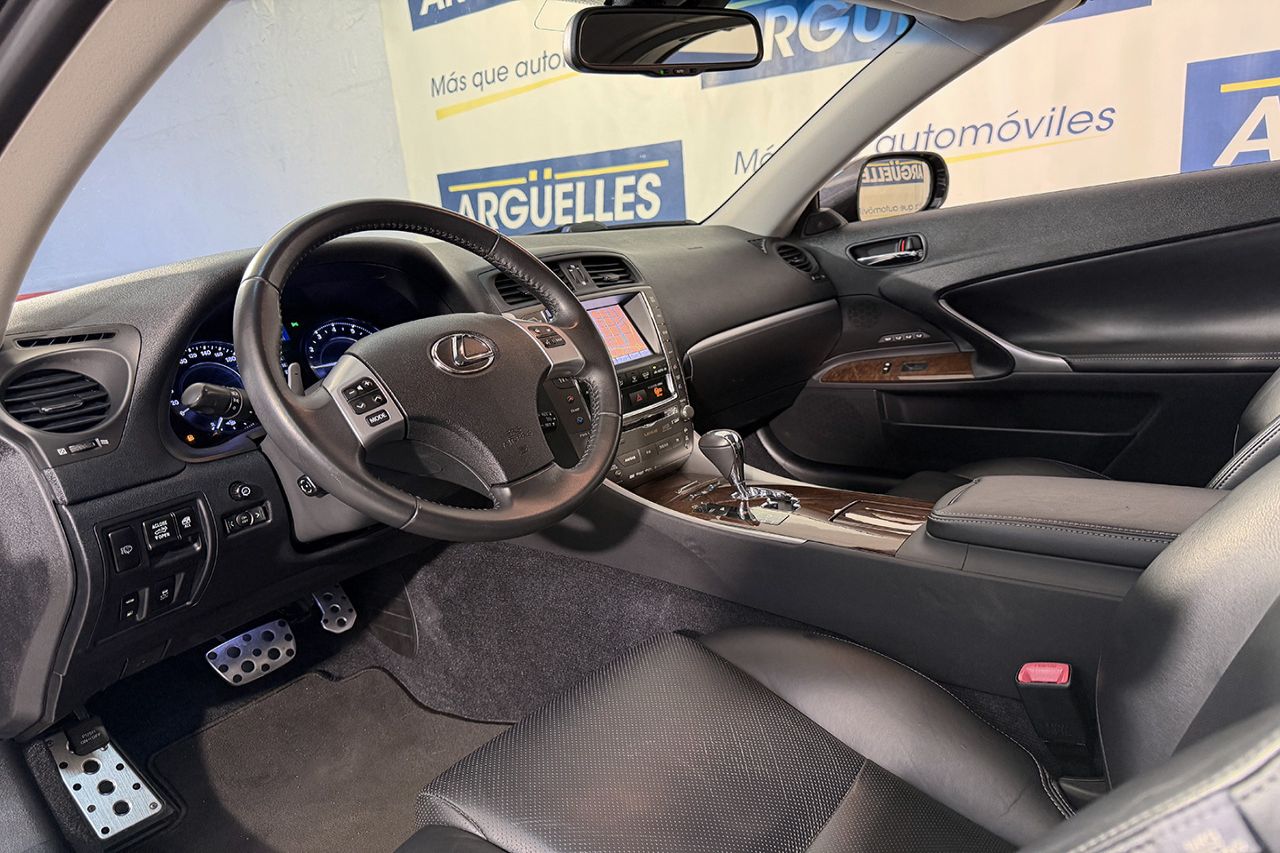 Lexus IS 250 C V6 Luxury AUT 208cv 52097kms