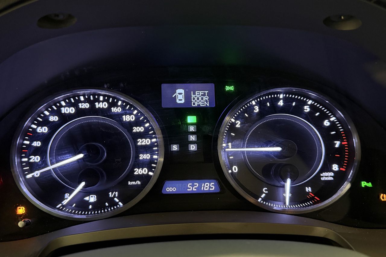 Lexus IS 250 C V6 Luxury AUT 208cv 52097kms