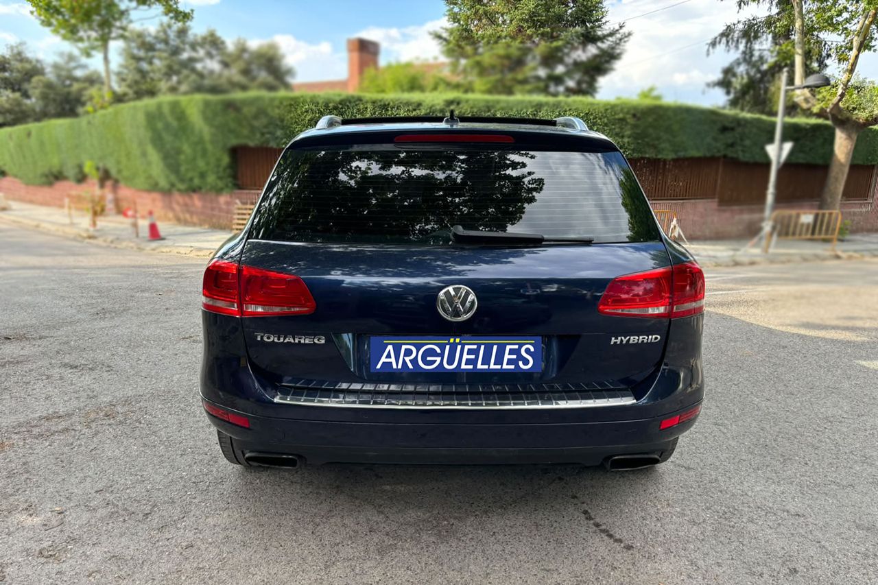 Volkswagen Touareg 3.0 V6 TSI Hybrid 379cv Tiptronic