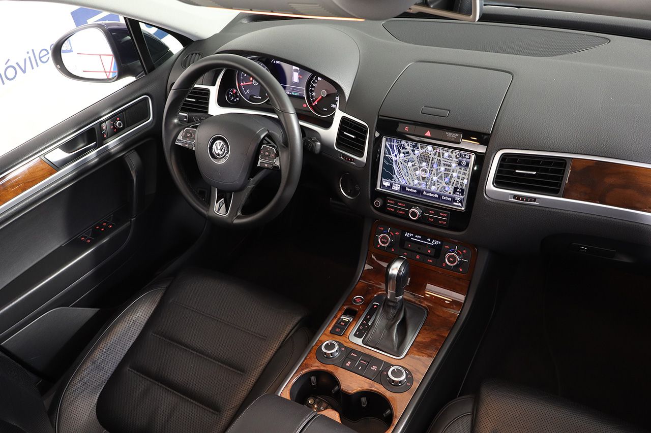 Volkswagen Touareg 3.0 V6 TSI Hybrid 379cv Tiptronic