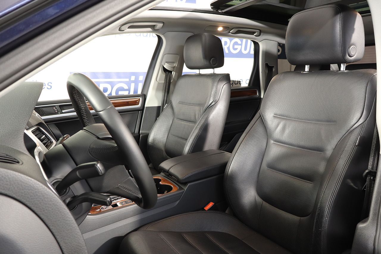 Volkswagen Touareg 3.0 V6 TSI Hybrid 379cv Tiptronic
