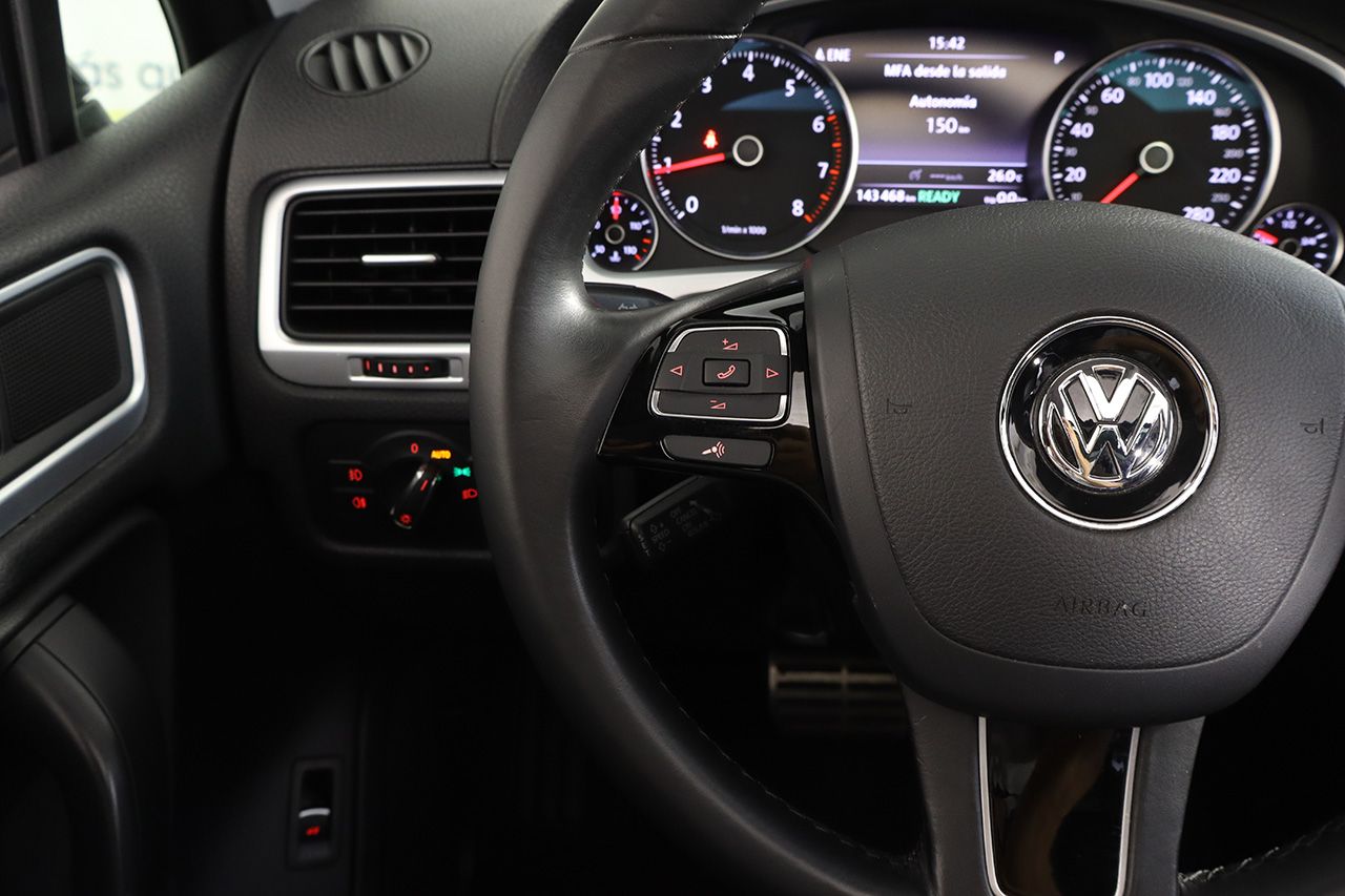 Volkswagen Touareg 3.0 V6 TSI Hybrid 379cv Tiptronic