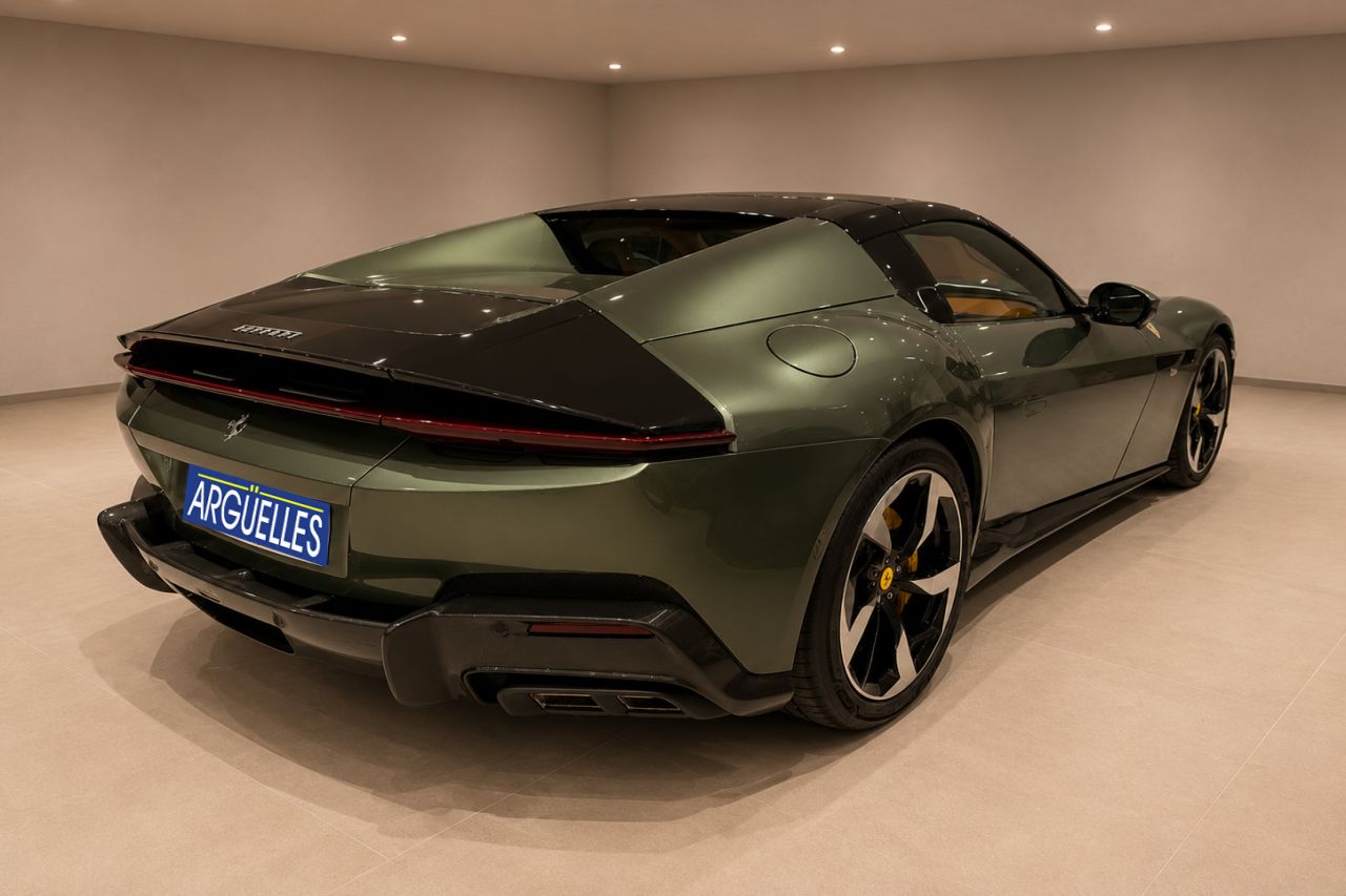 Ferrari 12 Cilindri 6.5 V12 Spider