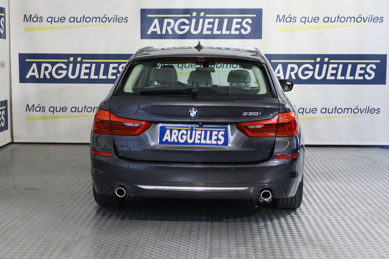 BMW 530 i Touring Luxury 252cv