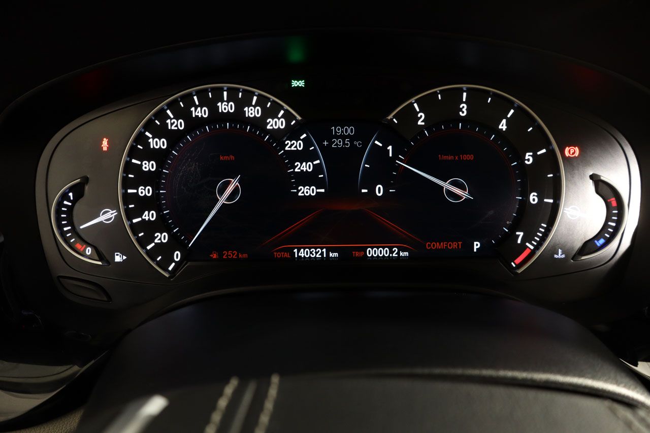 BMW 530 i Touring Luxury 252cv