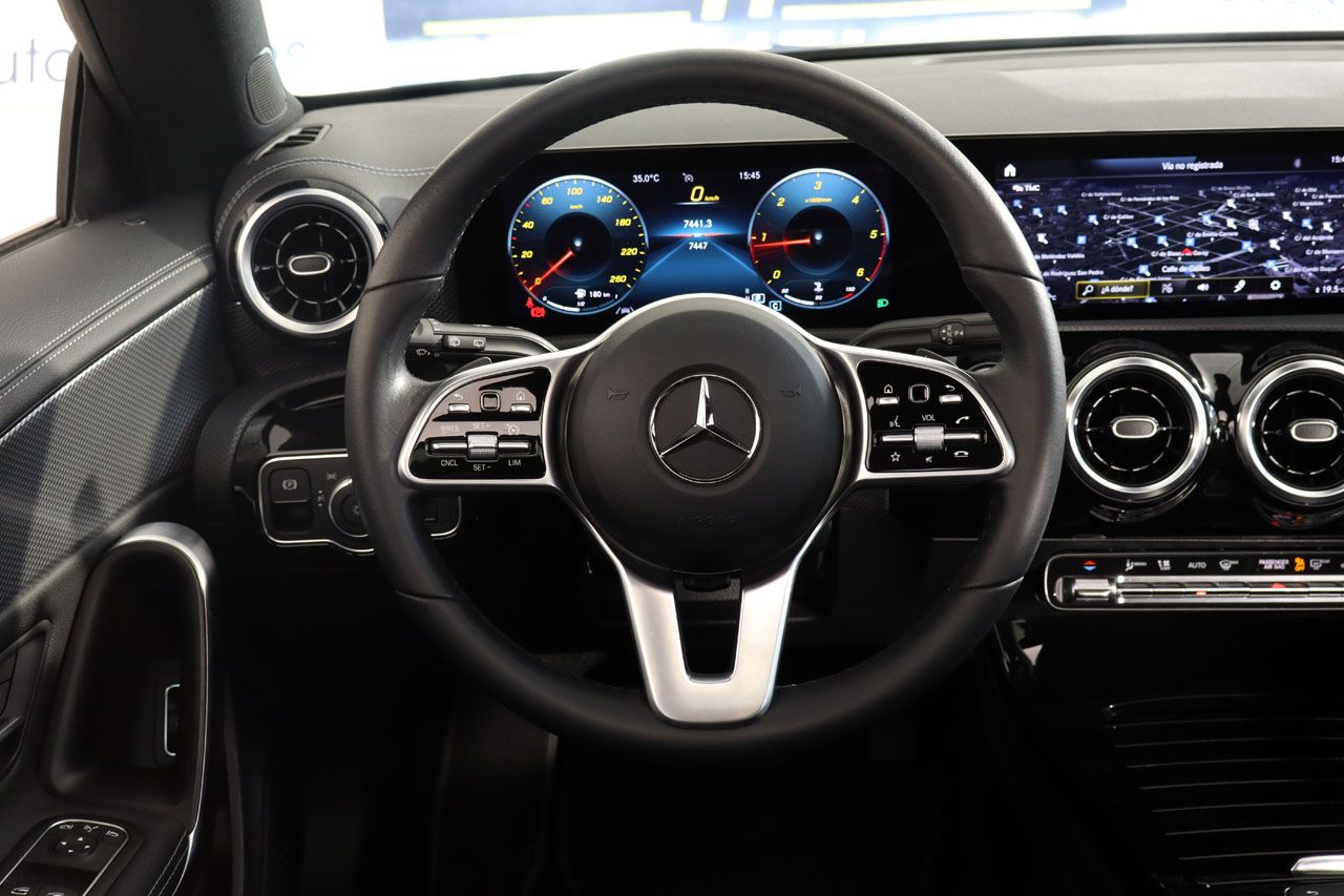 Mercedes Benz CLA 200 Shooting Brake
