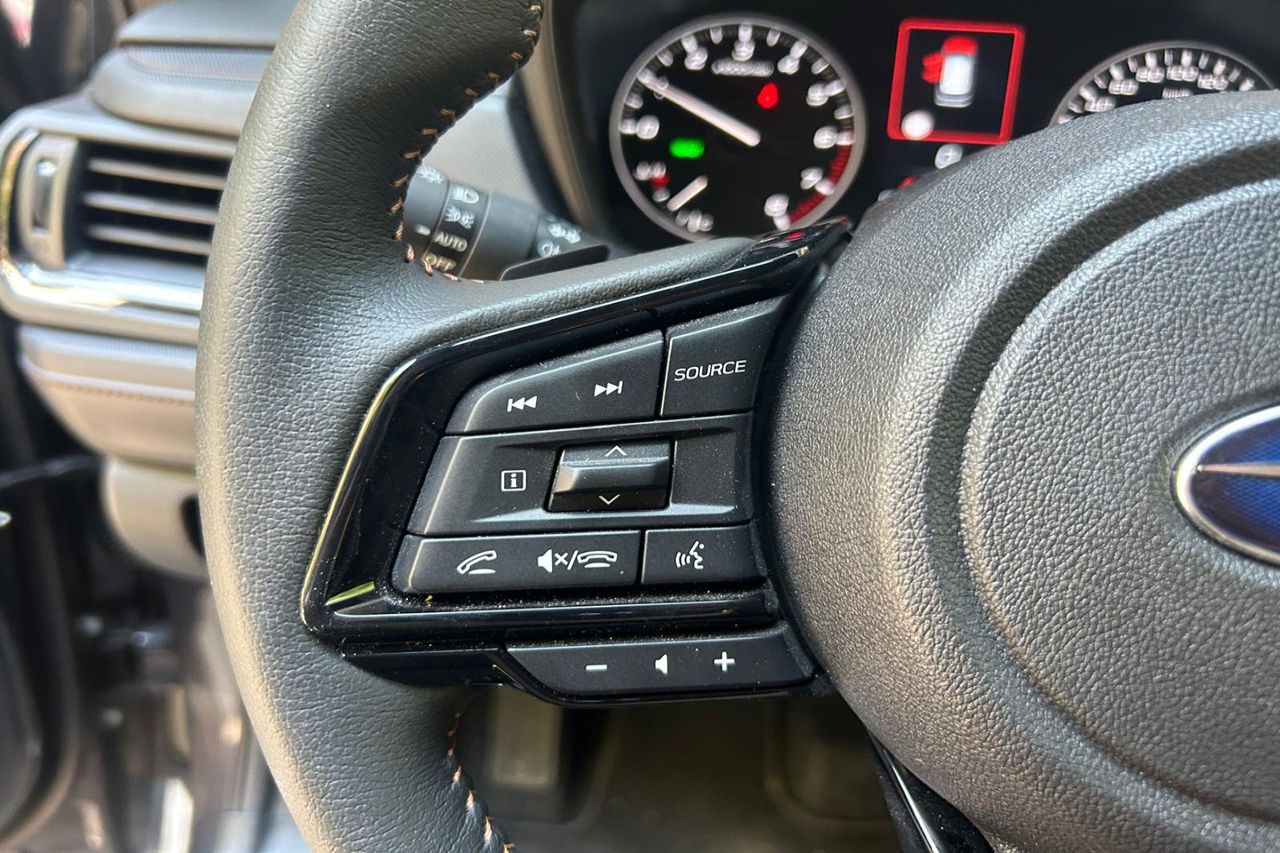 Subaru Forester 2.0i Hybrid Touring 152cv