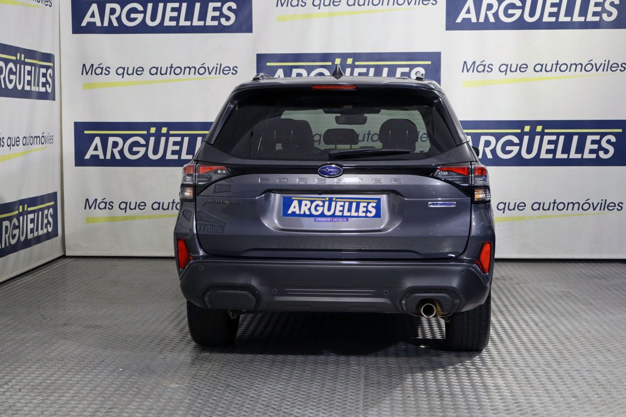 Subaru Forester 2.0i Hybrid Touring 152cv