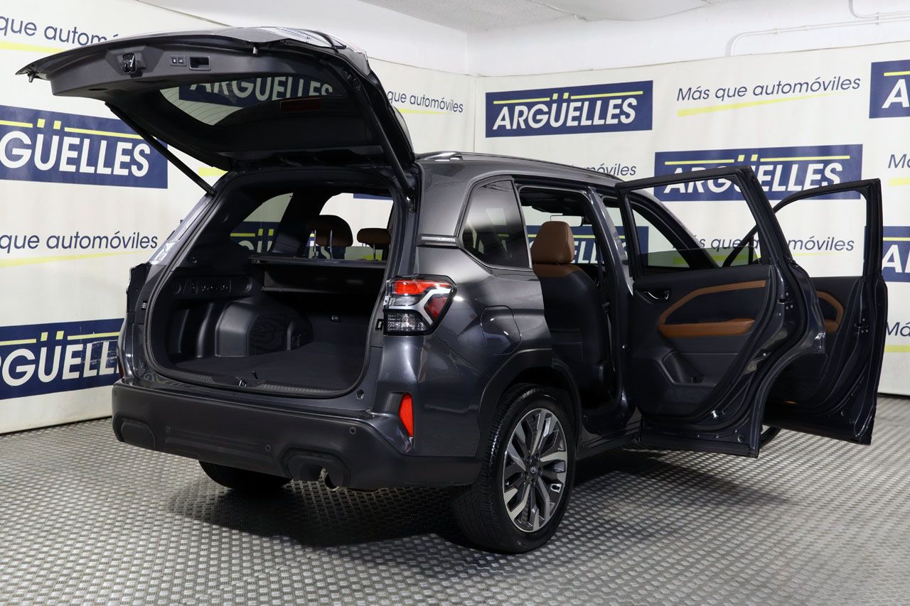 Subaru Forester 2.0i Hybrid Touring 152cv