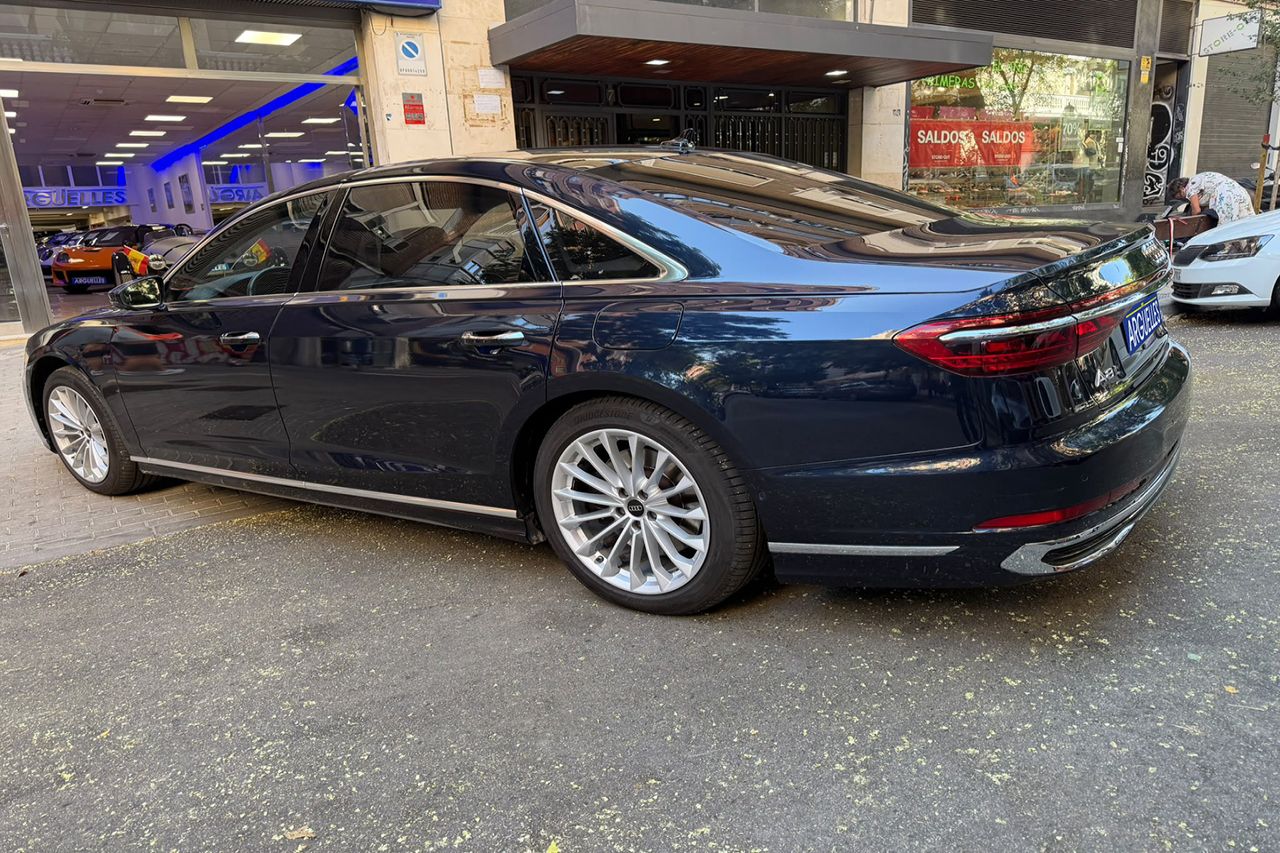 Audi A8 L 60 TFSIe Quattro 462cv tiptronic